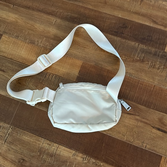 Pander Bag - Picture 3 of 3